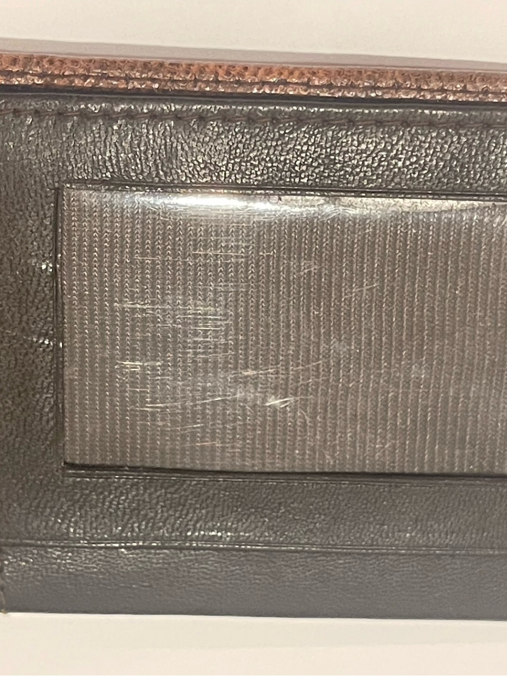 Brown Lizard Embossed Leather Bifold Wallet handcrafted - Picture 7 of 10